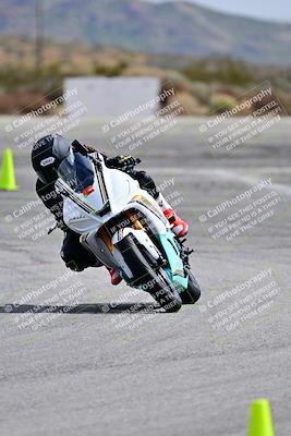 media/Mar-10-2024-TrackXperience (Sun) [[cef06d0f9a]]/Group 3/Session 4 (Turn 14)/